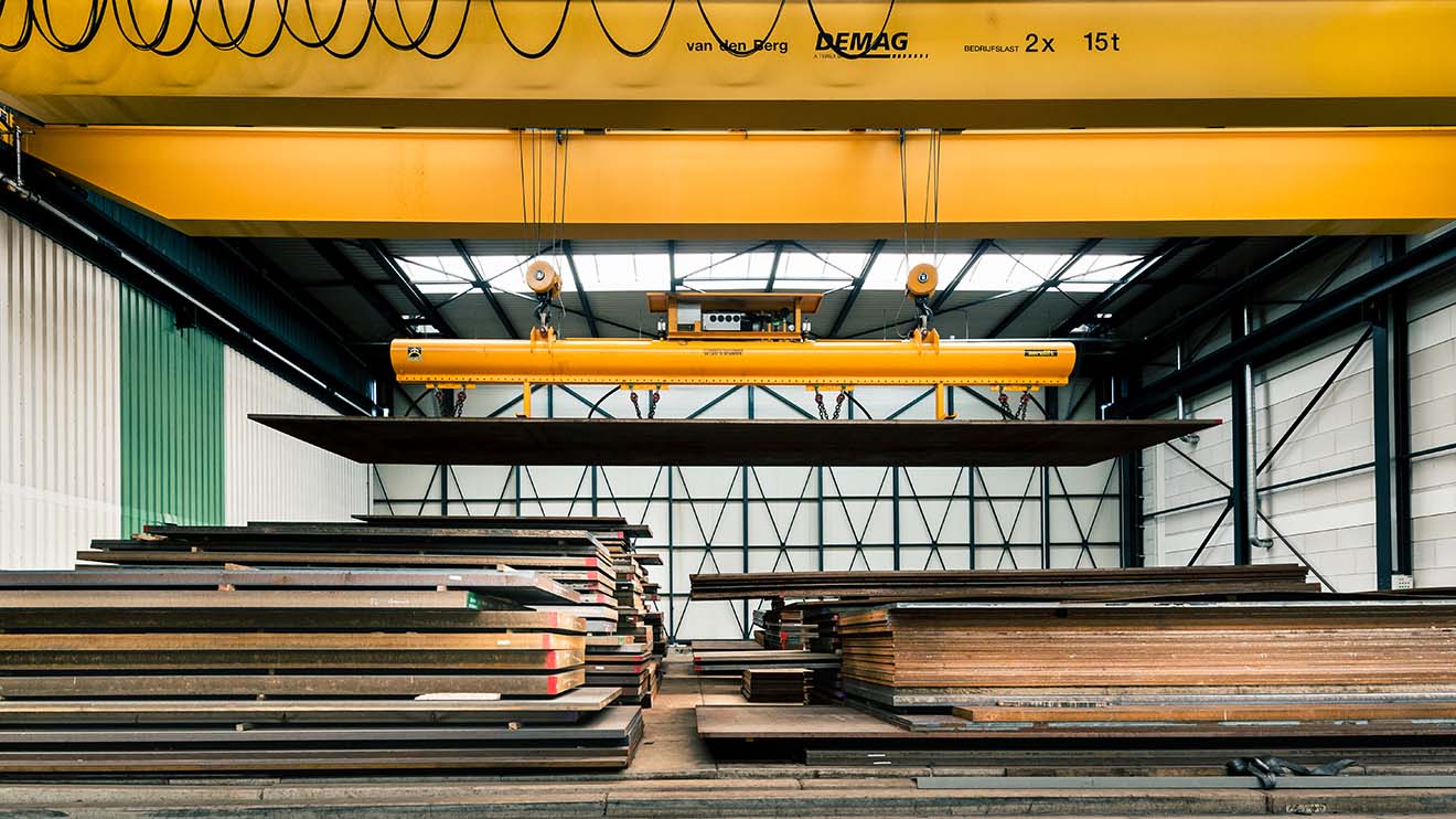 Aerolift steel plate vacuum lifter